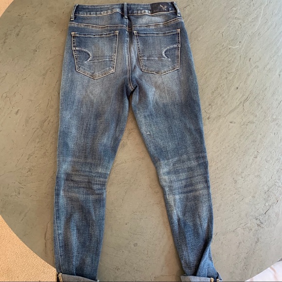 American Eagle super stretch size 4 jeans - Picture 4 of 4